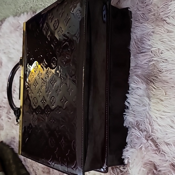 Authentic Louis Vuitton 0Monogram Vernis business handbag - Picture 2 of 8